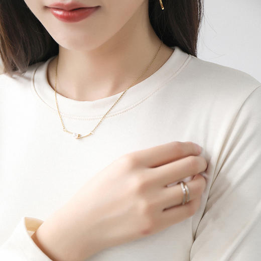 【69元任选两件！】茶稚 美雅碧羊毛蛋白精华打底衫 圆领 /半高领两款可选 美丽诺120S超细羊毛+美雅碧纤维 质感柔软舒适，细腻亲肤，免烫显瘦 商品图10