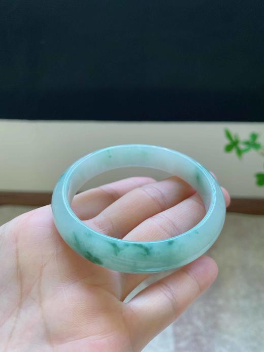 59正圈翡翠手镯 商品图2