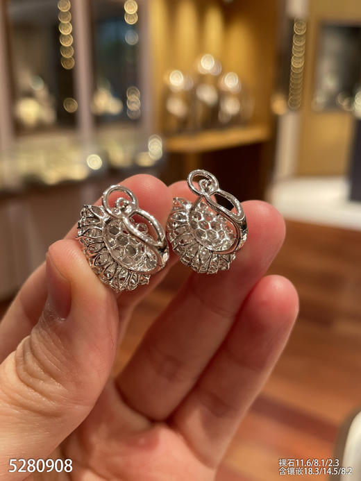 5280908，葫芦耳钉。具体价格微信咨询 商品图7