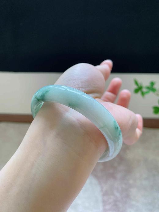59正圈翡翠手镯 商品图6