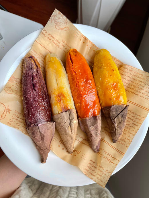 【云南四拼彩云蜜薯】四重风味，一口吃遍云南山海~个个都是糖化好的，每一种单拎出来都超好吃 1️⃣云溪红蜜2️⃣榴莲金蜜3️⃣奶油哈蜜4️⃣糖心紫蜜 🏔️ 云南高原海拔2500米生态种植 商品图1