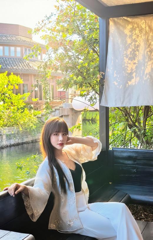 逸红颜裤装2025夏季新款 书裳 雪纺松紧腰气质百搭日常休闲阔腿裤 商品图7