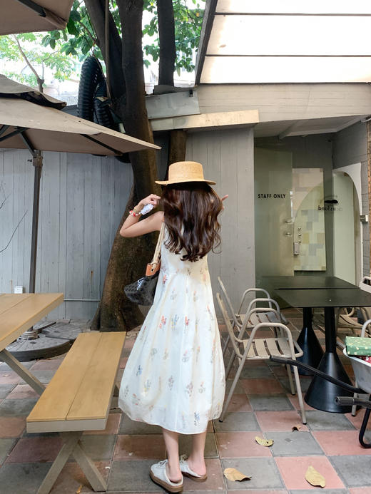 <曾小咸推荐>现货秒杀！最后一波 ！抢到赚到！浪漫度假风绣花无袖连衣裙 日常229.99 立减90 秒杀139.99！ 商品图9