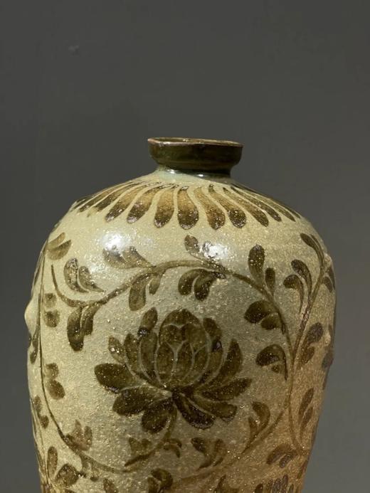 褐绘缠枝莲花纹青瓷梅瓶，顺丰包邮 商品图9