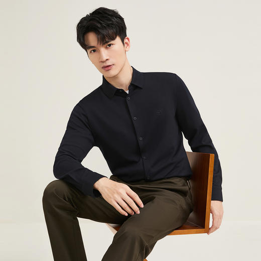 【无缝/高弹衬衫】柒牌男装2025秋季休闲翻领肌理针织长袖衬衫男129A70520 商品图1