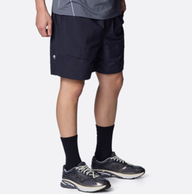 安德玛UA城市野趣系列男子梭织运动休闲短裤6005886-001