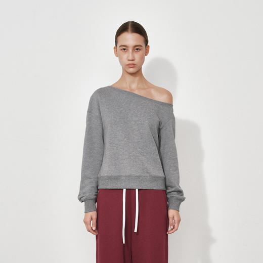 NUTH灰色斜领露肩修身短款长袖连帽卫衣女 商品图5