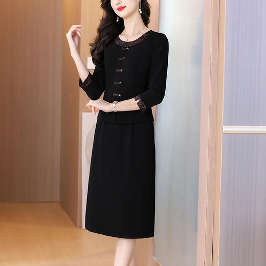 AHM bynz6603优雅假两件连衣裙时尚简约中长裙 商品图3