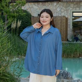 一周发货，30件定制限量款【老钱风 宽松衬衫上衣】垂顺、挺括！尖头翻领衬衫领，面料垂顺柔软，厚度适中，微弹，中长款，正码正拍，69%聚酯纤维25.7%粘纤5.3%氨纶