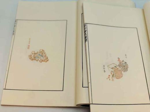 超值特惠！！《十竹斋笺谱》，胡正言编著，线装四册一函，尺寸：32*21.5*4.6cm，磁青纸封面，白棉纸内页，四眼装订，绫子包角，蓝布函套，西冷印社出版社2017年一版一印。

《萝轩变古笺谱》 商品图8