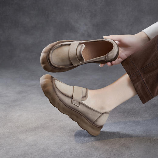 复古休闲百搭头层牛皮，真皮软底手工单鞋一脚蹬乐福鞋ZM258566 商品图2