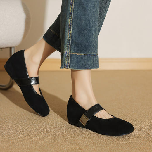 【预售5天】简约时尚圆头平底单鞋女春秋新款通勤百搭一字带浅口玛丽珍鞋ZF&25157 商品图4