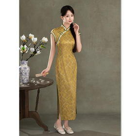 新中式改良黄色无袖丝绒旗袍2025初秋新款年轻百搭高级感日常旗袍