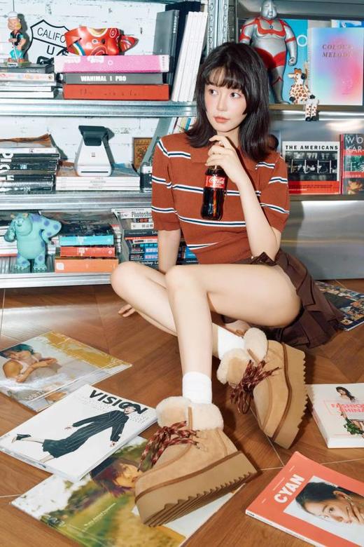 【隆丰起程-雪地靴专场】女士冬季芙卡拉泰迪绒羊毛雪地靴SW5W224YW 商品图0