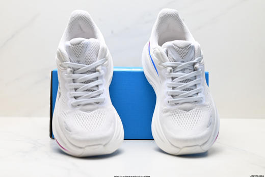 霍卡HOKA ONE ONE Bondi 9舒适防滑耐磨低帮休闲运动跑步鞋1162012男女鞋 商品图6