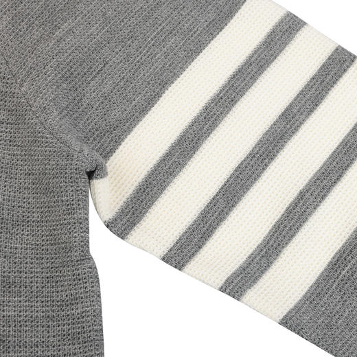 【超惠秒】Thom Browne 汤姆·布朗 男士垂顺质感轻薄款全羊毛针织衫11854 商品图6
