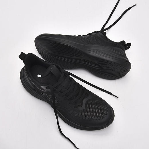 热卖！换季 超值清仓！LOTTO/乐途 菱鸿3.0网面透气运动鞋 缓震高弹 防滑耐磨 男女款1169W 商品图9