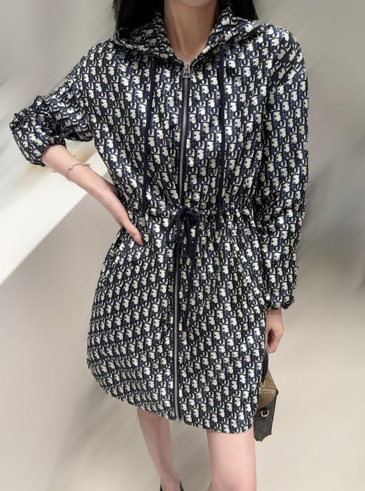 女款提花冲锋连衣裙010 商品图3