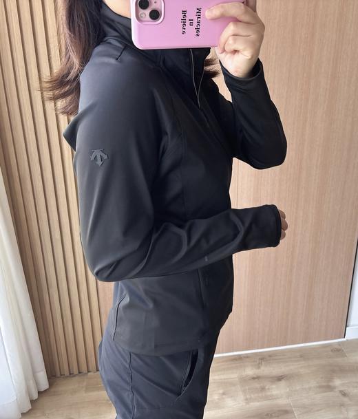 点此购买 迪桑特TRAINING女士针织运动上衣外套 qk 329291 商品图8