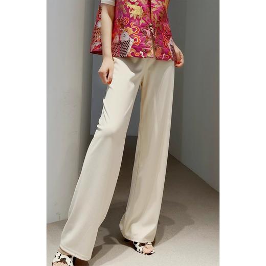 高定款！一片式剪裁真丝垂顺显瘦百搭空气裤 日本宾霸铜氨丝 微阔腿直筒裤，修身又显瘦，松紧高弹平整腰头，上身不鼓包，细竖条纹，随性垂顺，藏肉显瘦不松垮 商品图0