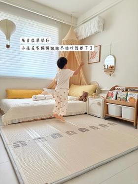 地毯out！爬爬垫才是小户型儿童房的神