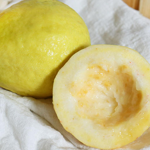 【奶油芭乐】产自广西北流，轻食界新宠，外皮清薄通透，软糯温润，色如奶油，冰淇淋般丝滑 商品图3