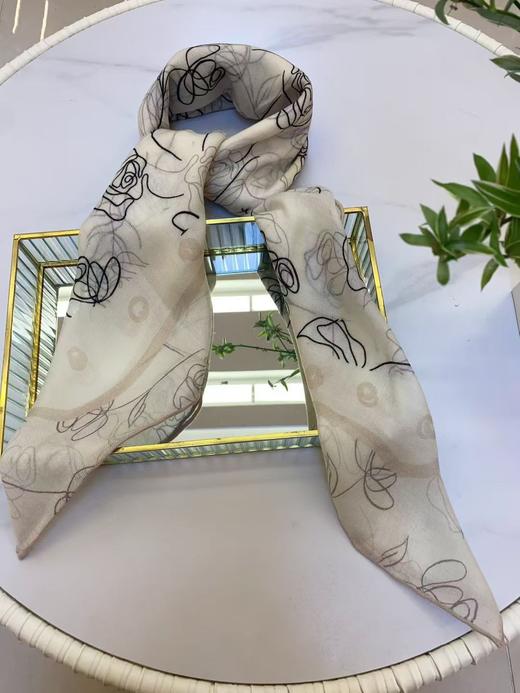 优品堂『素时锦年2』100%绵羊毛1米x1米方巾 商品图9