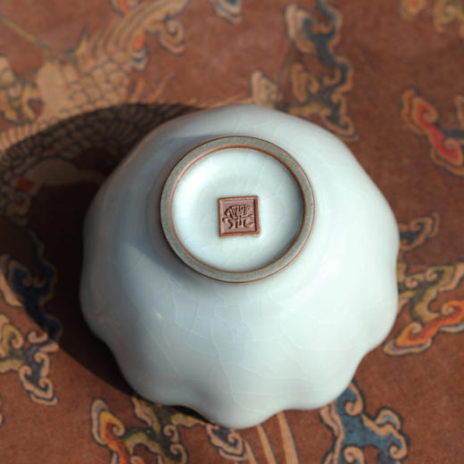 问鼎官窑庚子宋青菡萏杯（小） 商品图2