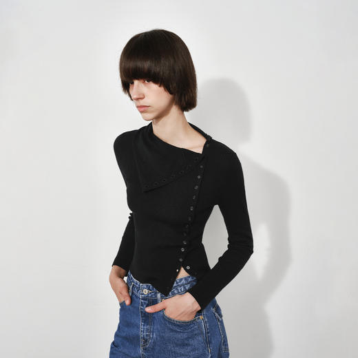 NUTH美利奴羊毛黑色高领修身薄款斜门襟长袖针织打底衫女 商品图2