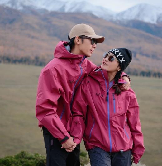 品质好货❗️【户外探险家】茱莉缇JURLIEDI 多色冲锋衣 山系风Fit check氛围感💛上身超自在☁️像从自然里走来 商品图5