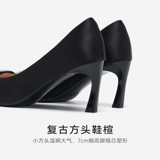 星期六绸缎质感气质晶扣细高跟SSD3111081 商品图6