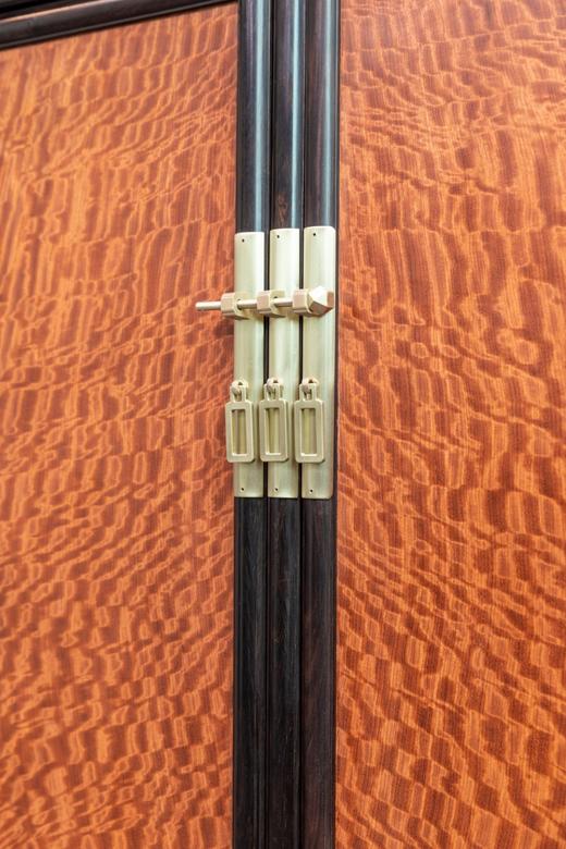 红桥红  家具严选  缅甸花梨（大果紫檀）【嵌紫光檀 125 明式素面 小圆角柜】 商品图3