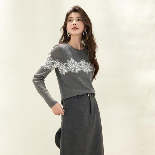 「自」全新升级【铂金会员165/天猫219/差价54】(13624)洛诗琳韩系圆领蕾丝拼接上衣2025秋季新款气质钉珠打底衫 商品图2