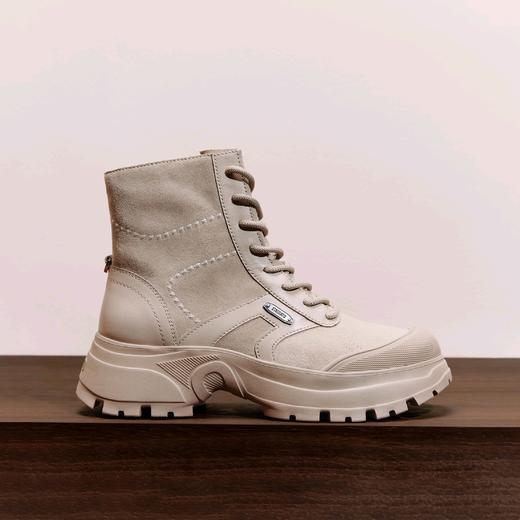 【云粉节】【思加图】BF楼思加图 2025秋冬新款复古厚底增高女短靴EFU49吊牌价1690 商品图1