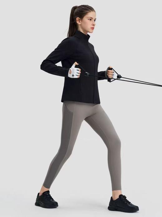 点此购买 迪桑特TRAINING女士针织运动上衣外套 qk 329291 商品图5