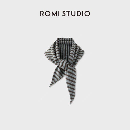 ROMI STUDIO“温雅气质”羊毛混纺立体浮雕纹理三角披肩 RWCAPT6231 商品图0