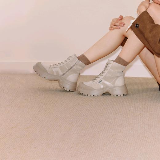 【云粉节】【思加图】BF楼思加图 2025秋冬新款复古厚底增高女短靴EFU49吊牌价1690 商品图4