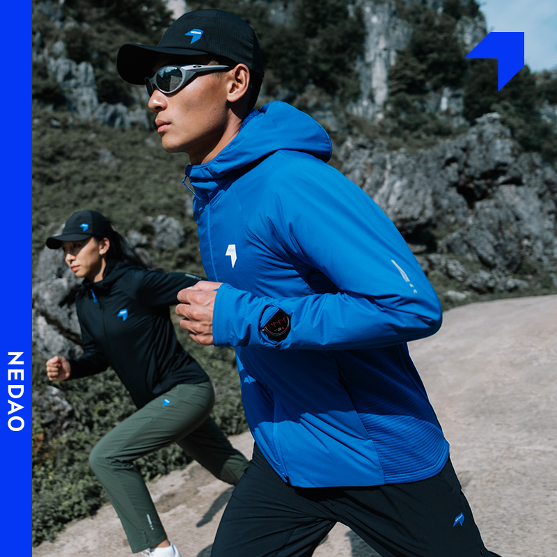 25年新品内道聚能卷带帽软壳越野跑步运动男士保暖吸湿透气跑步长袖外套