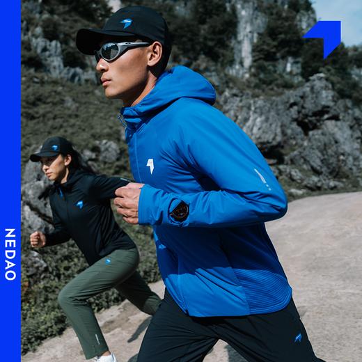 25年新品内道聚能卷带帽软壳越野跑步运动男士保暖吸湿透气跑步长袖外套 商品图0