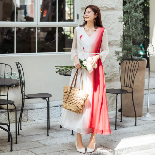 【林栖设计小店】【林栖推荐】锦鲤渐变色桑蚕丝连衣裙 夏季新款气质V领长裙N1953319 商品图9