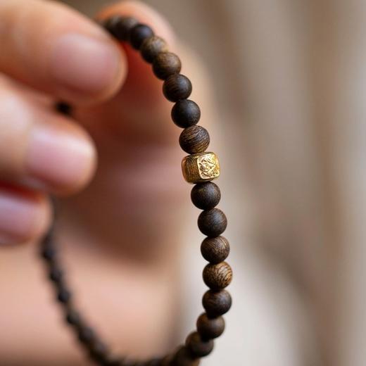 「仅9.9到手！新中式手串」新中式天然奇楠沉香手串文玩男女款文莱沉香扎基拉姆好运手串时尚饰品 商品图2