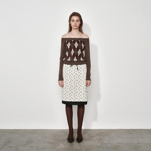 1.15上午10点8.8折！NUTH美利奴羊毛格纹撞色长袖一字领露肩短款针织毛衣女 商品图3