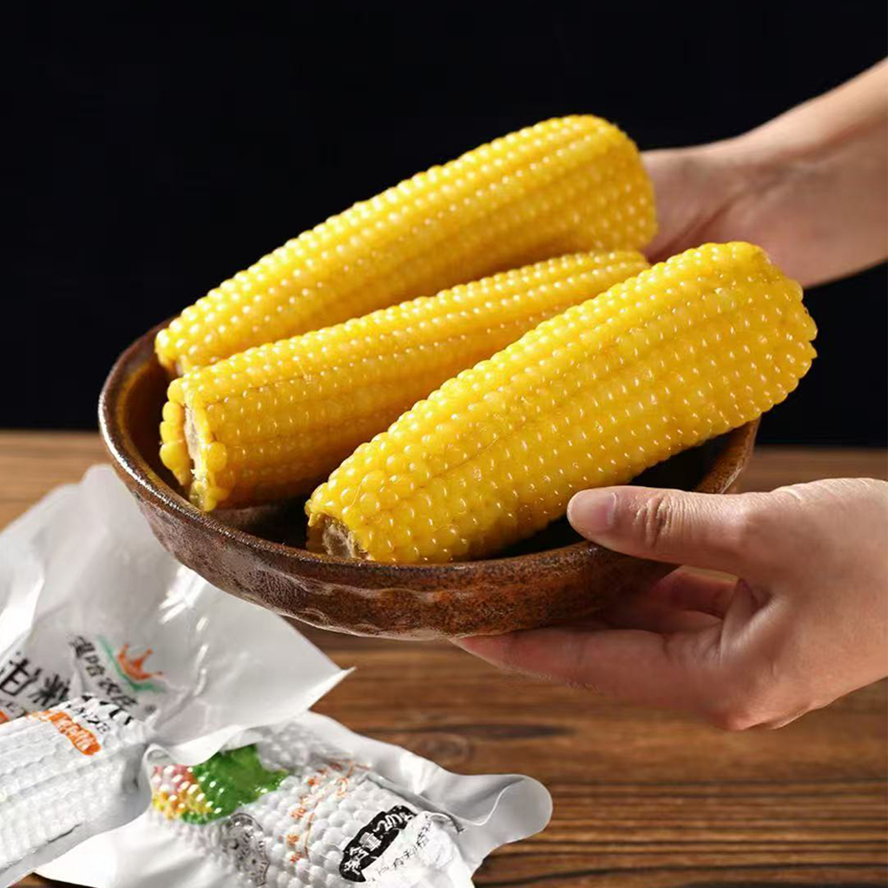 非转基因【零农残鲜食甜糯/香糯玉米】源自东北黑土地 鲜食玉米之乡·真空独立包装·1小时极速锁鲜·口感香甜软糯·每一口都饱含着浓郁的玉米清香