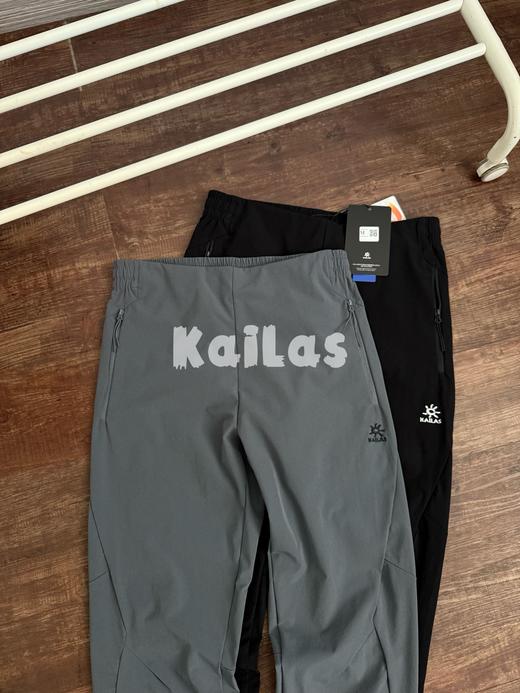 K乐石刺绣户外休闲耐磨软壳裤 商品图1