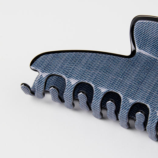 ROMI STUDIO“Cherry Kiss” 气质抛光蓝色鲨鱼发夹头饰RWCLP05950 商品图3