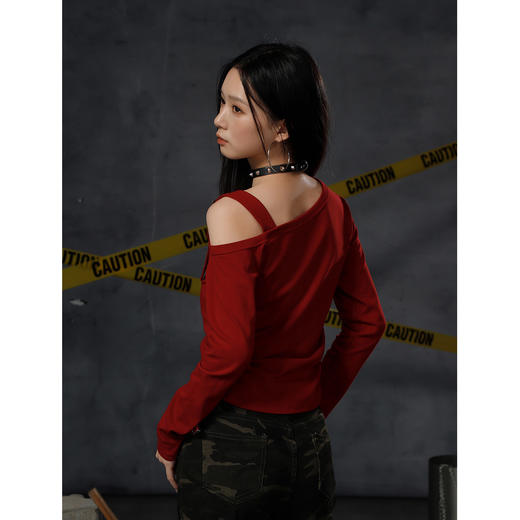 百搭斜肩上衣纪念日百货门店同款164697756 商品图2