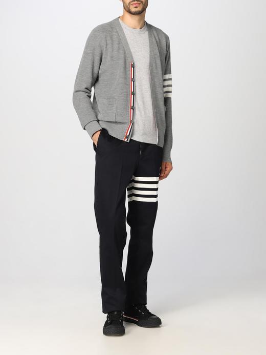 【超惠秒】Thom Browne 汤姆·布朗 男士垂顺质感轻薄款全羊毛针织衫11854 商品图9