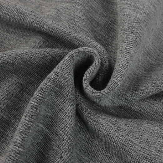 【超惠秒】Thom Browne 汤姆·布朗 男士垂顺质感轻薄款全羊毛针织衫11854 商品图8