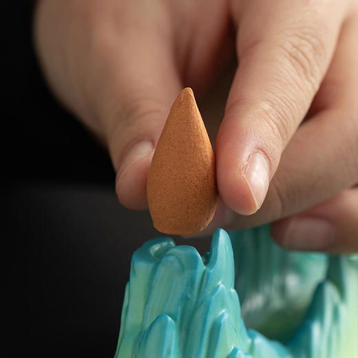 热卖！青烟袅袅！上新了故宫·千里江山熏香套装 礼盒赠手提礼袋 商品图6