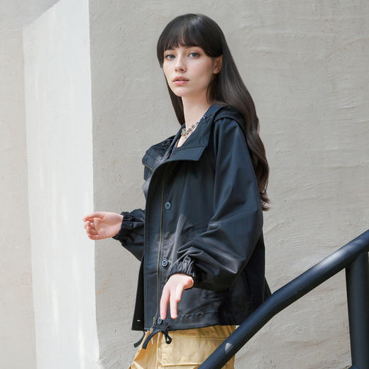 谜底连帽短款风衣外套女2025秋季新款休闲百搭宽松夹克257MW7844 商品图1